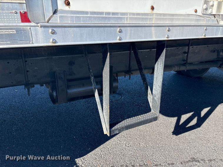 image for item DT2770 2018 Hino 268 box truck