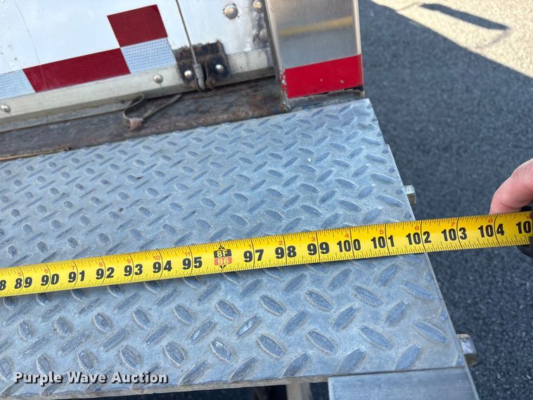 image for item DT2770 2018 Hino 268 box truck