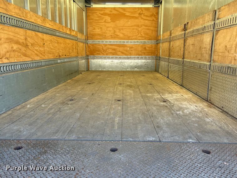 image for item DT2770 2018 Hino 268 box truck