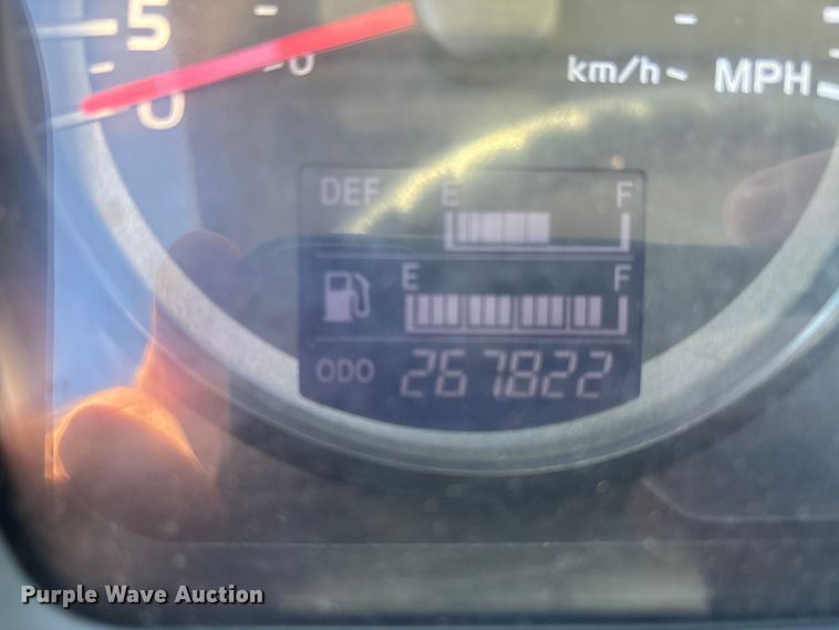 image for item DT2770 2018 Hino 268 box truck