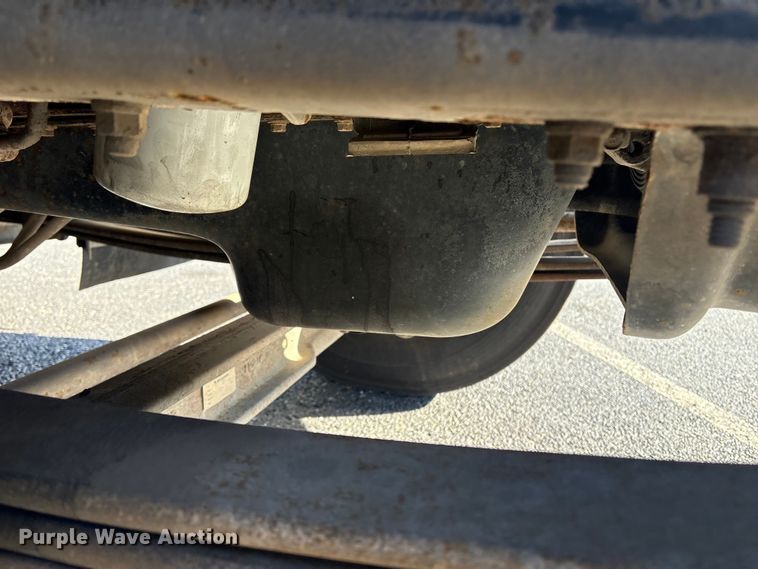 image for item DT2770 2018 Hino 268 box truck