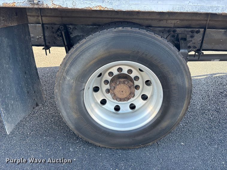 image for item DT2770 2018 Hino 268 box truck