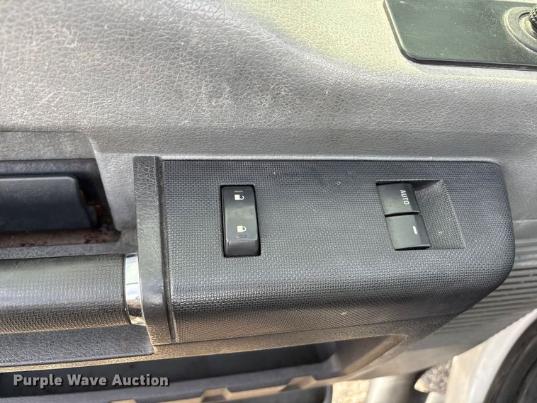 image for item DT2772 2012 Ford F550 utility / service truck