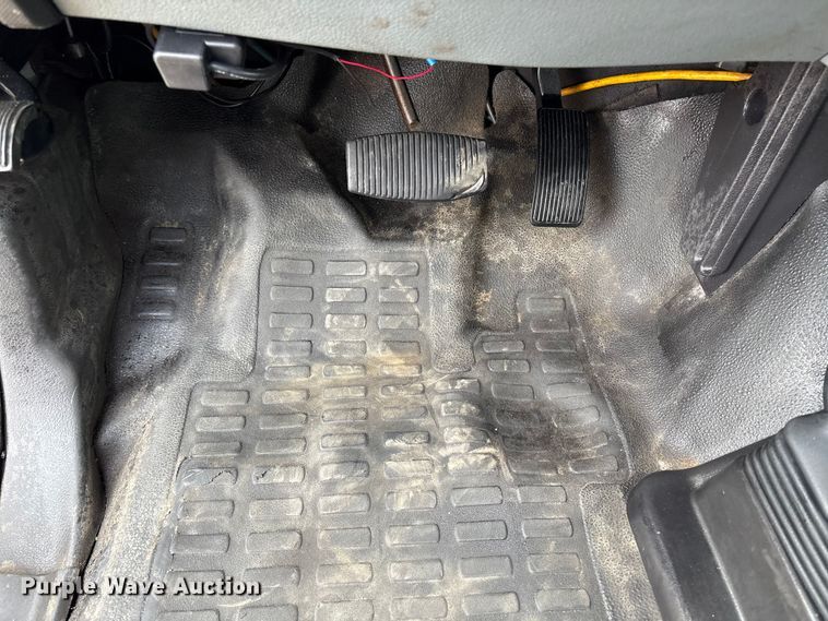 image for item DT2772 2012 Ford F550 utility / service truck