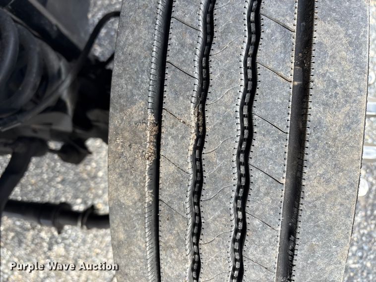 image for item DT2772 2012 Ford F550 utility / service truck