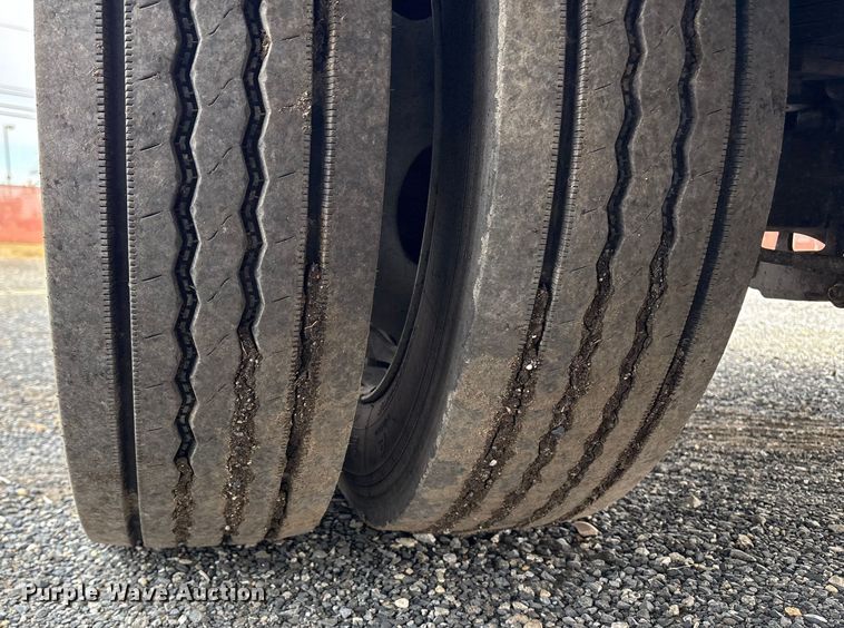 image for item DT2772 2012 Ford F550 utility / service truck