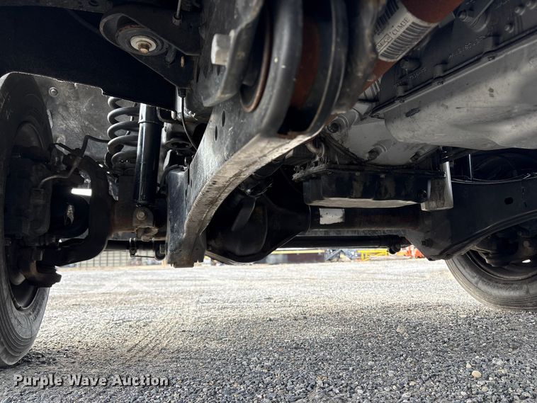 image for item DT2772 2012 Ford F550 utility / service truck