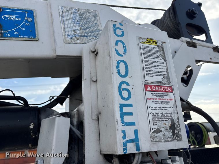 image for item DT2772 2012 Ford F550 utility / service truck