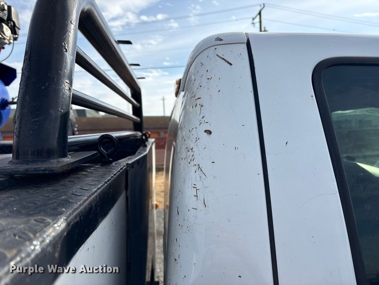 image for item DT2772 2012 Ford F550 utility / service truck