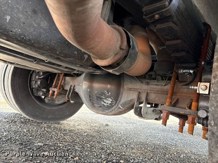 image for item DT2772 2012 Ford F550 utility / service truck