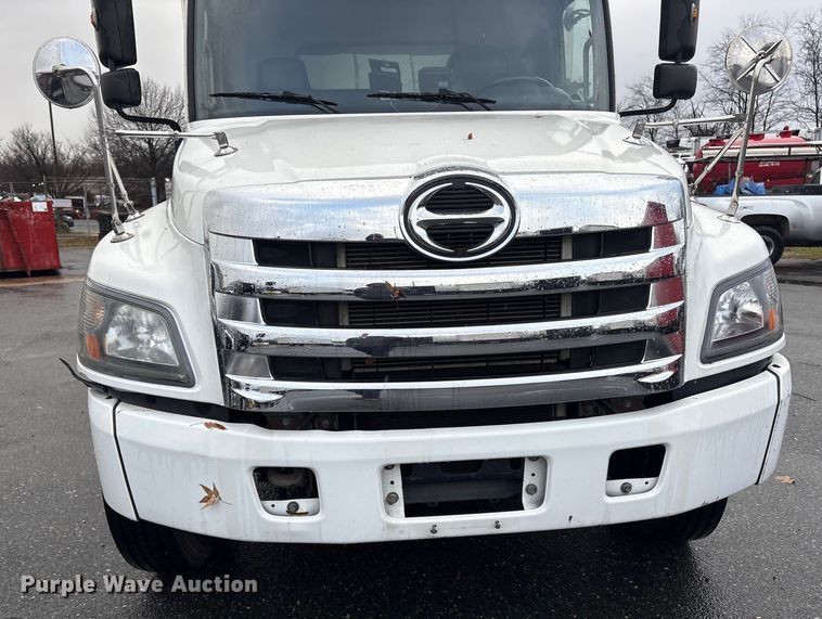 image for item DT2773 2017 Hino 268 refrigerated truck