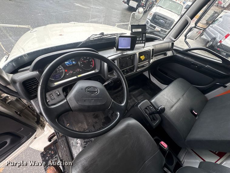 image for item DT2773 2017 Hino 268 refrigerated truck