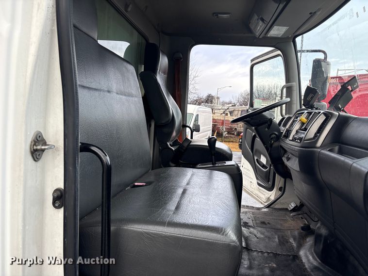 image for item DT2773 2017 Hino 268 refrigerated truck