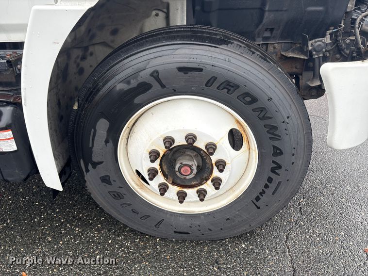 image for item DT2773 2017 Hino 268 refrigerated truck