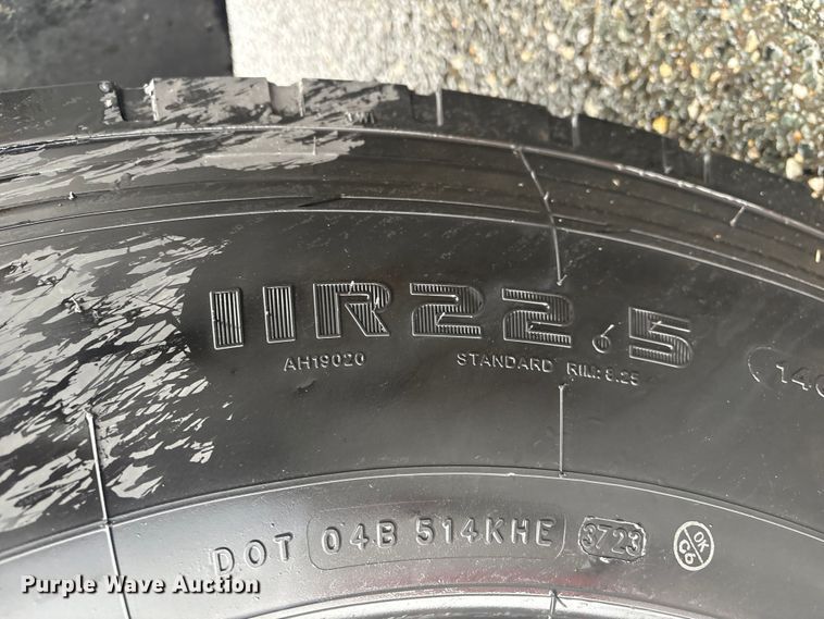 image for item DT2773 2017 Hino 268 refrigerated truck