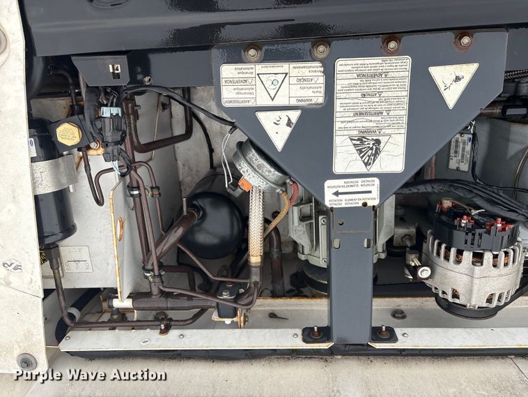 image for item DT2773 2017 Hino 268 refrigerated truck