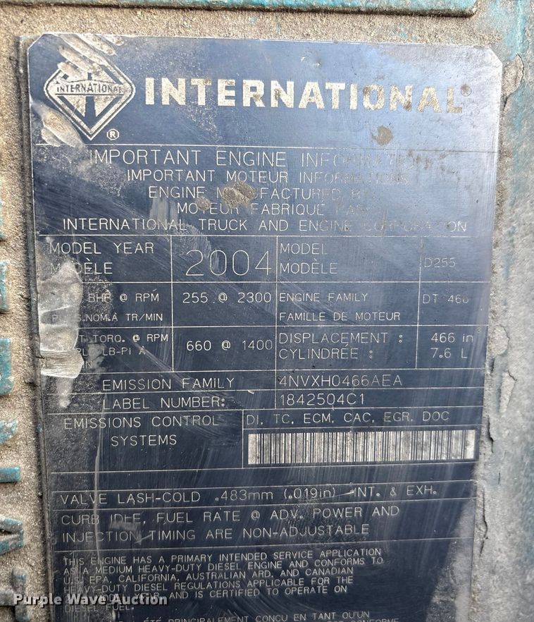 image for item DT2774 2005 International 4300 box truck