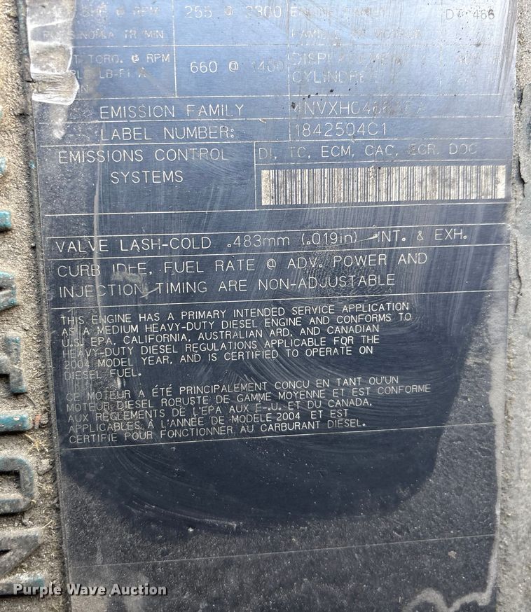 image for item DT2774 2005 International 4300 box truck