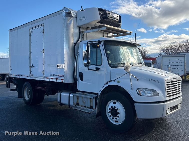 image for item DT2775 2017 Freightliner Business Class M2 refrigerated truck