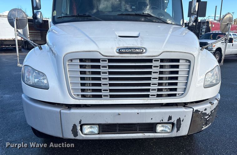image for item DT2775 2017 Freightliner Business Class M2 refrigerated truck