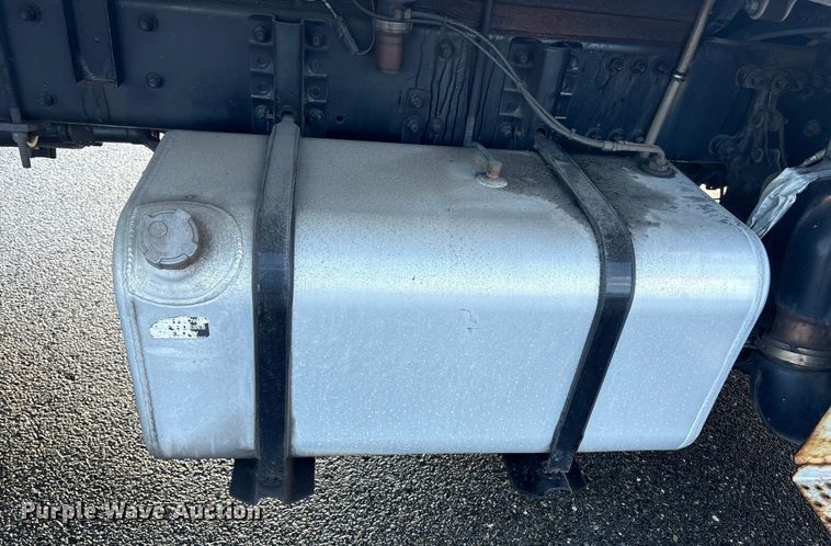 image for item DT2775 2017 Freightliner Business Class M2 refrigerated truck