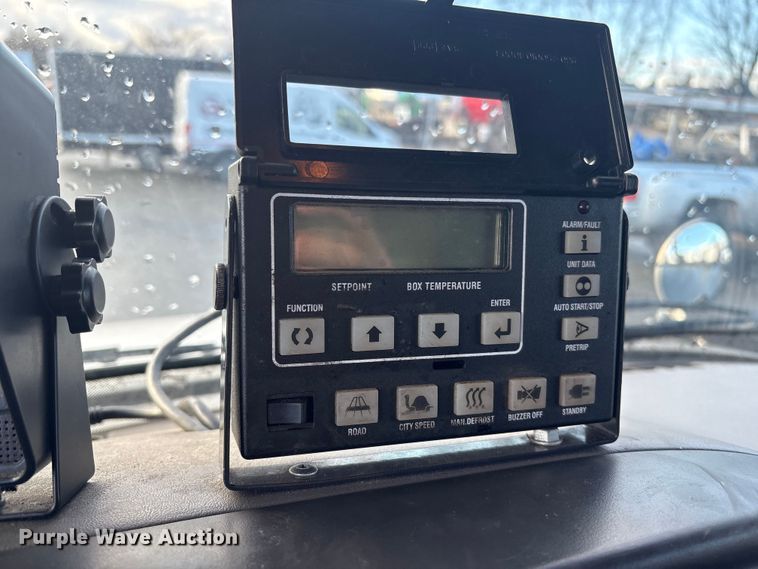 image for item DT2775 2017 Freightliner Business Class M2 refrigerated truck