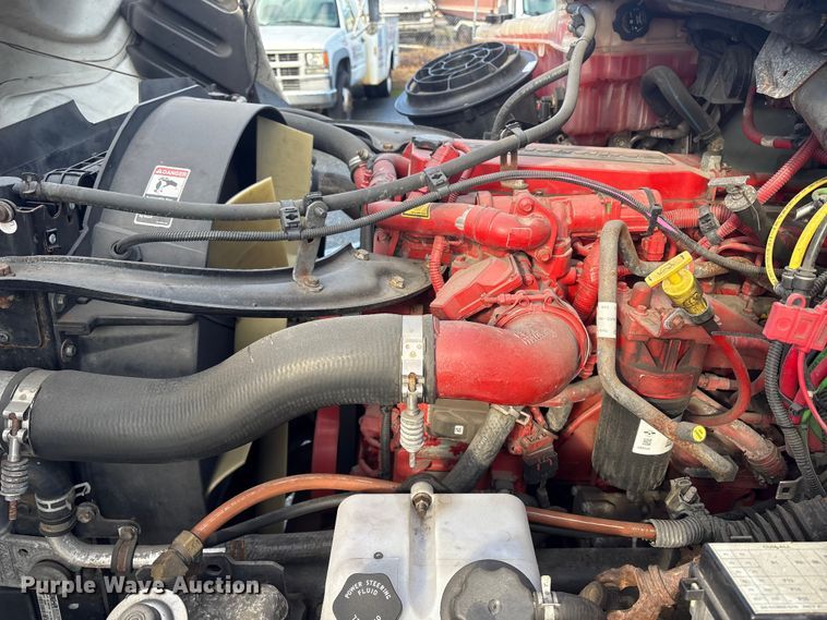 image for item DT2775 2017 Freightliner Business Class M2 refrigerated truck