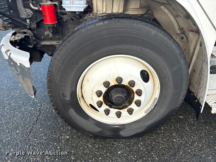 image for item DT2775 2017 Freightliner Business Class M2 refrigerated truck