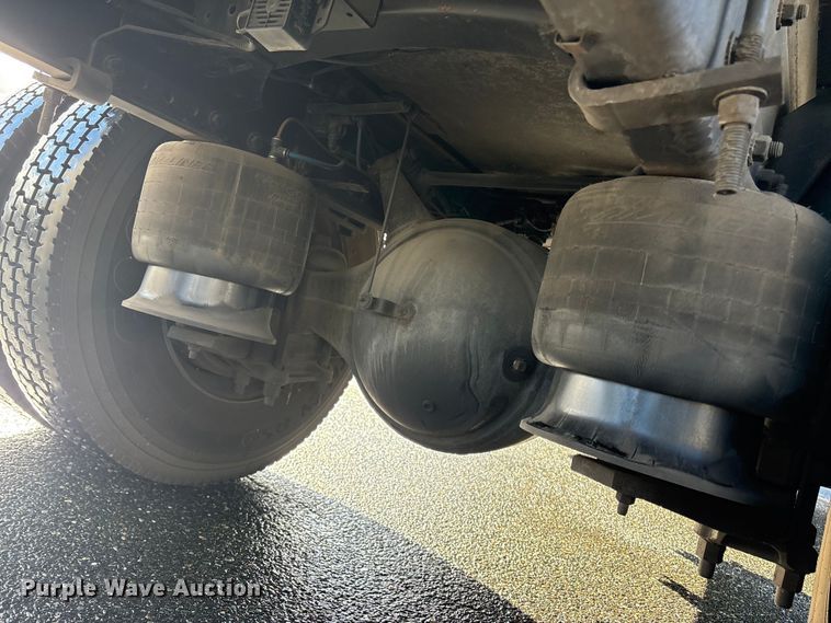 image for item DT2775 2017 Freightliner Business Class M2 refrigerated truck