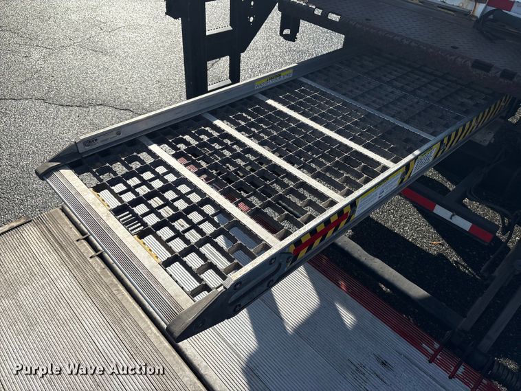 image for item DT2775 2017 Freightliner Business Class M2 refrigerated truck