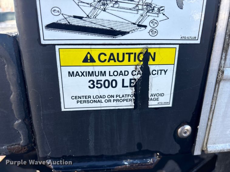 image for item DT2775 2017 Freightliner Business Class M2 refrigerated truck