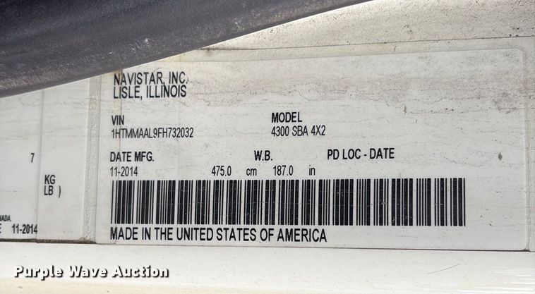 image for item DT2776 2015 International 4300 box truck