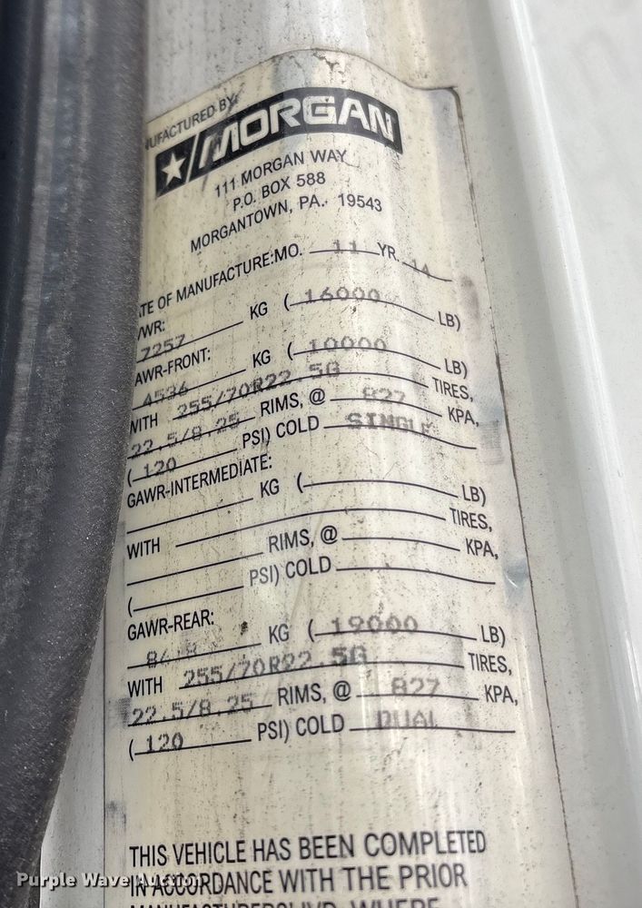 image for item DT2776 2015 International 4300 box truck