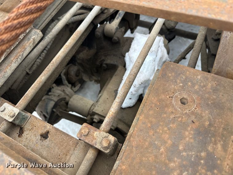 image for item DT6494 1999 Sterling L9513 roll-off container truck