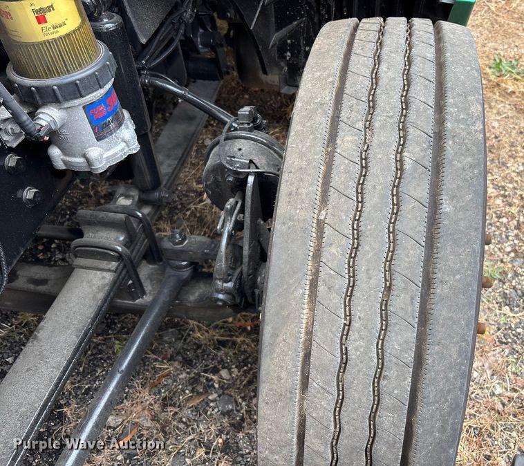 image for item DU0292 2020 International LT625 semi truck