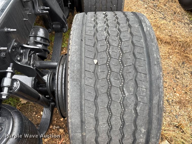 image for item DU0292 2020 International LT625 semi truck