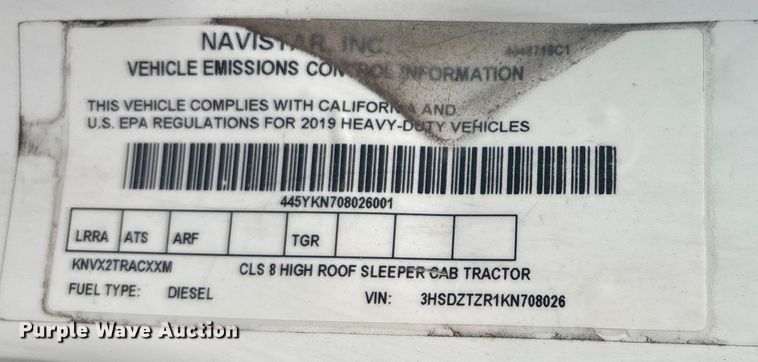 image for item DU0293 2019 International LT625 semi truck