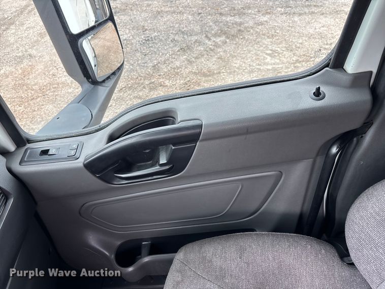 image for item DU0294 2019 International LT625 semi truck