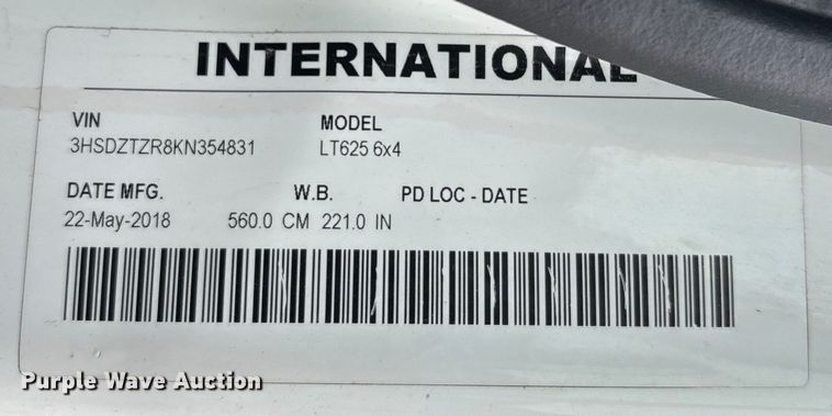 image for item DU0294 2019 International LT625 semi truck