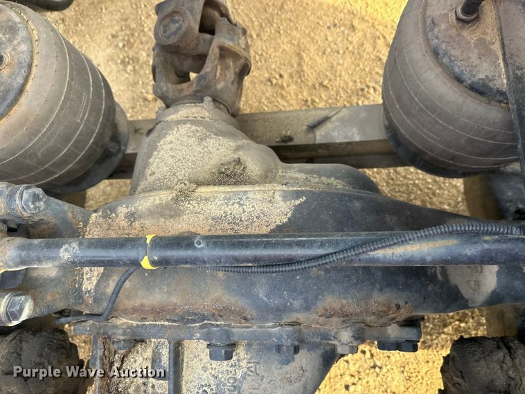 image for item DW4389 2020 Peterbilt 389 semi truck