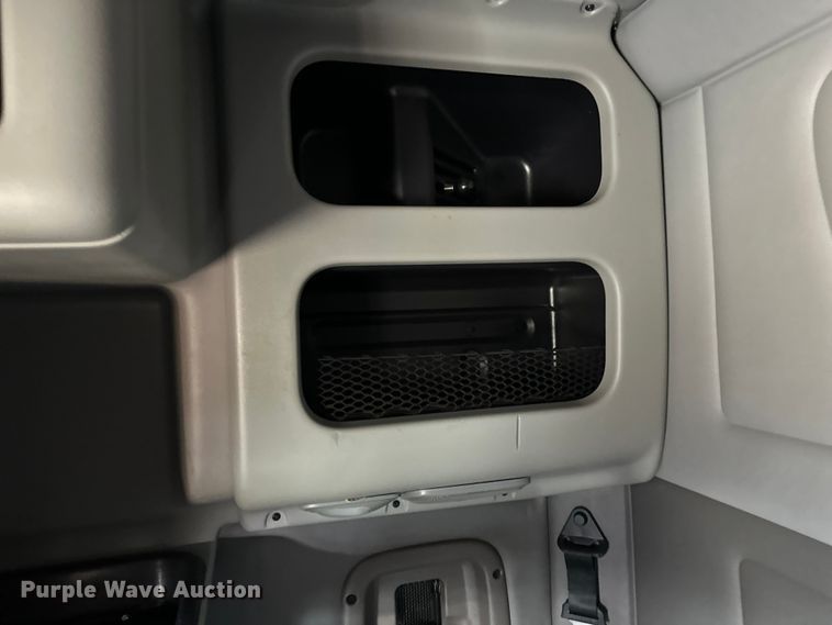 image for item DW4389 2020 Peterbilt 389 semi truck