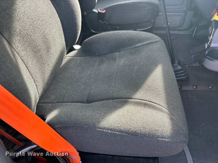 image for item DW4389 2020 Peterbilt 389 semi truck