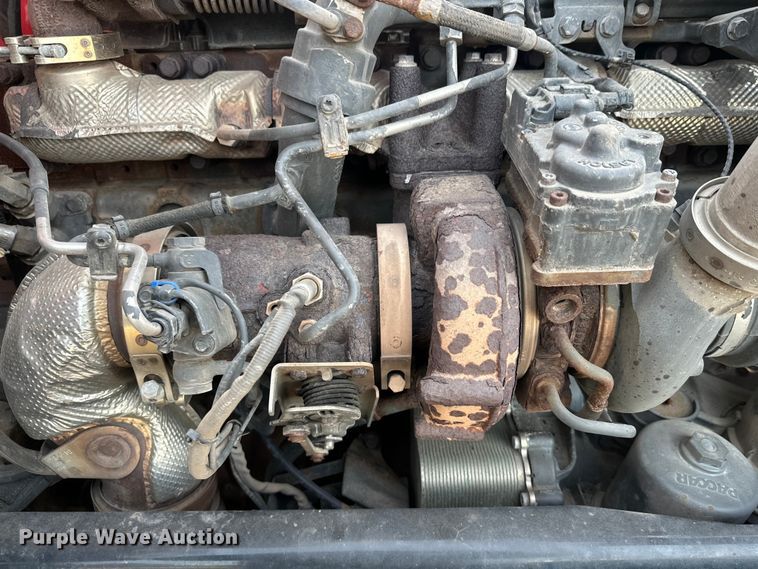 image for item DW4389 2020 Peterbilt 389 semi truck