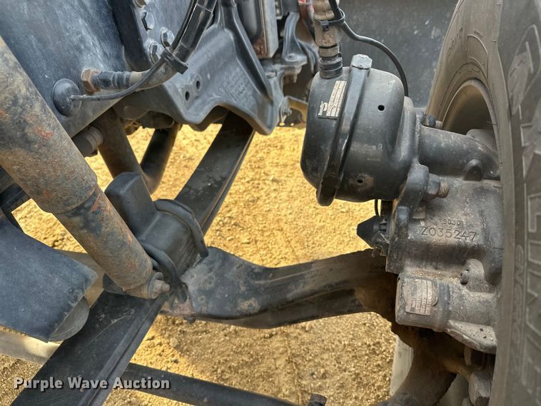 image for item DW4389 2020 Peterbilt 389 semi truck