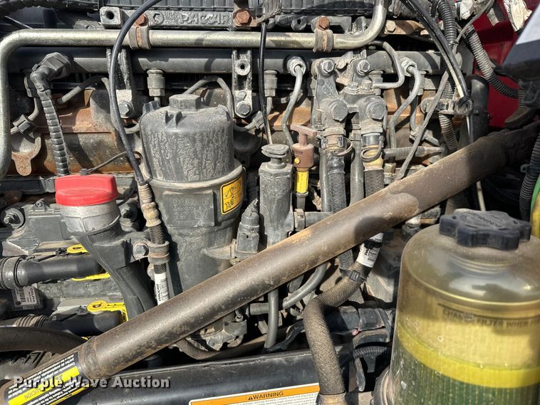 image for item DW4389 2020 Peterbilt 389 semi truck