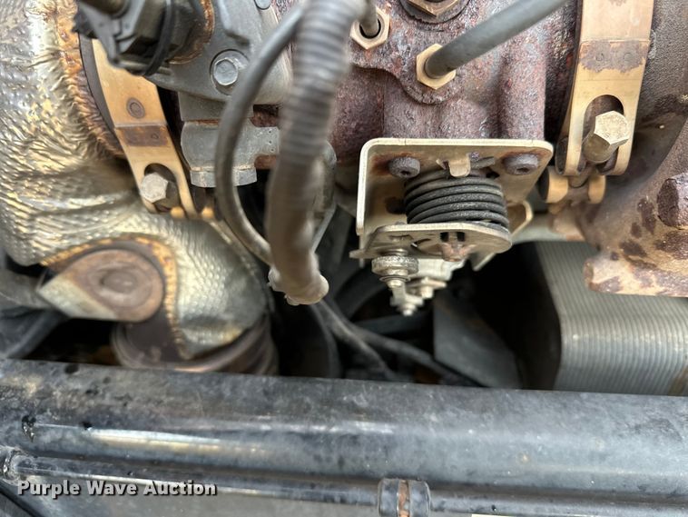 image for item DW4390 2022 Peterbilt 389 semi truck