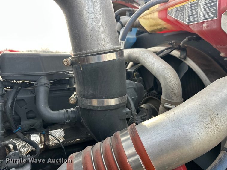 image for item DW4390 2022 Peterbilt 389 semi truck