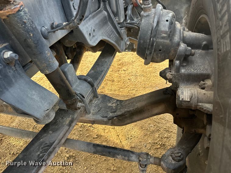 image for item DW4390 2022 Peterbilt 389 semi truck