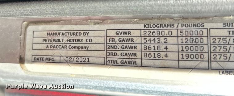 image for item DW4390 2022 Peterbilt 389 semi truck