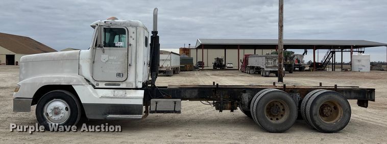 image for item DW7363 1996 Freightliner FLD120 truck cab and chassis